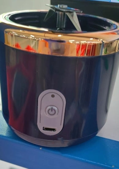 6-Blade Portable USB Blender – Smoothies & Juices